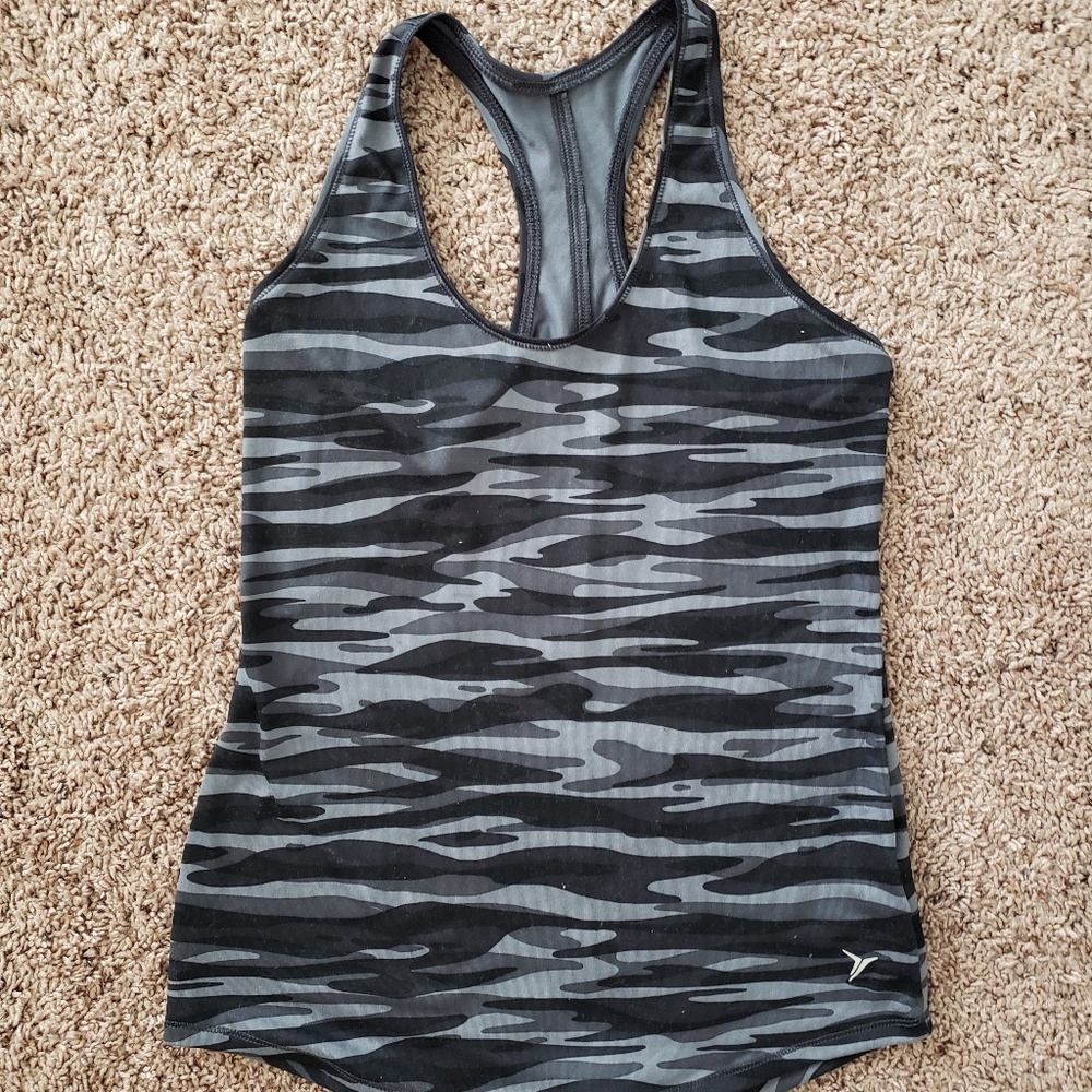 Old navy workout tank